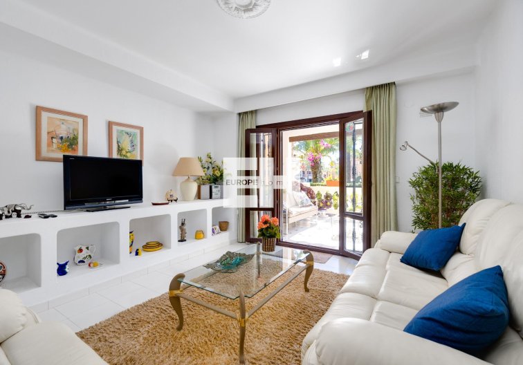 Resale - Apartment - Torrevieja - Playa de los Locos