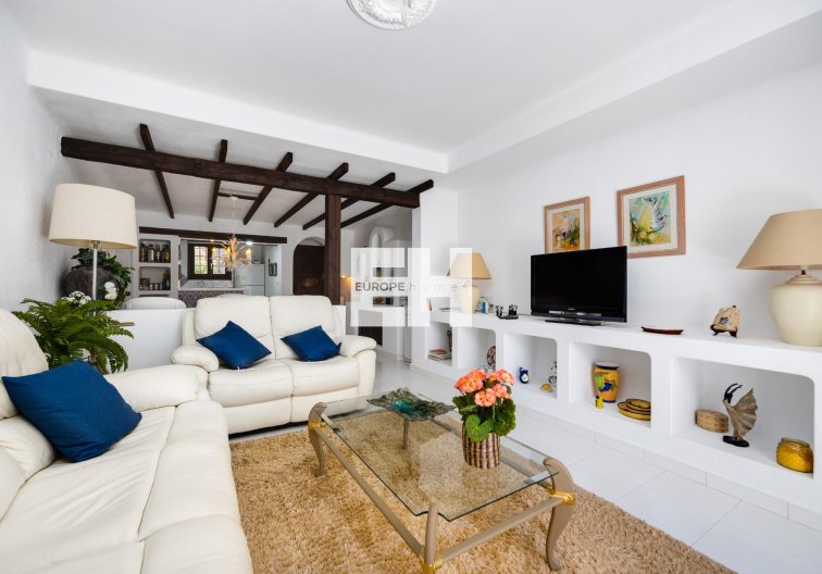 Resale - Apartment - Torrevieja - Playa de los Locos