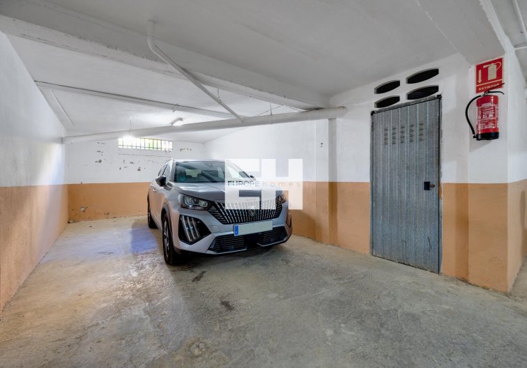 Resale - Apartment - Torrevieja - Playa de los Locos