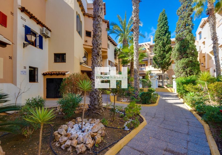 Resale - Apartment - Torrevieja - Playa de los Locos