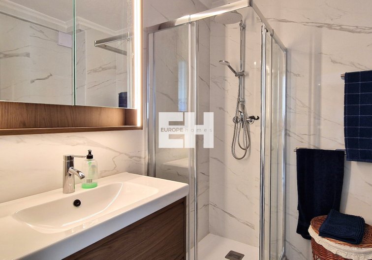 Resale - Apartment - Torrevieja - Costa Blanca