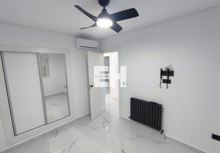 Resale - Apartment - Hacienda Riquelme Golf Resort - Inland