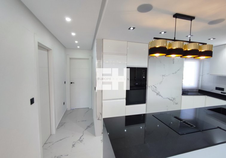 Resale - Apartment - Hacienda Riquelme Golf Resort - Inland