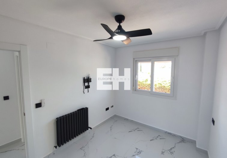 Resale - Apartment - Hacienda Riquelme Golf Resort - Inland