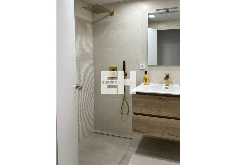 Resale - Apartment - Torrevieja - Costa Blanca