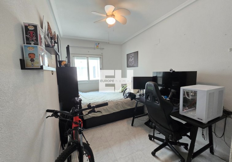 Segunda mano - Apartamento  - Los Montesinos - Costa Blanca