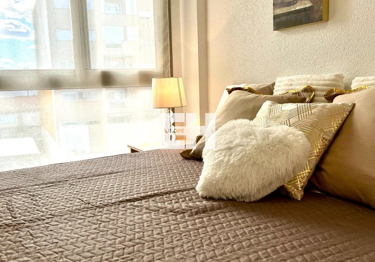 Herverkoop - Appartement - Torrevieja - Centro