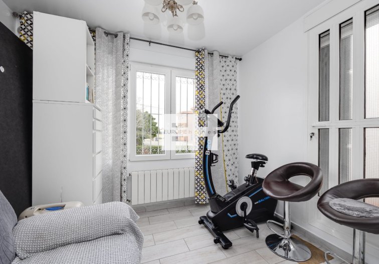 Resale - town house - Torrevieja - Costa Blanca