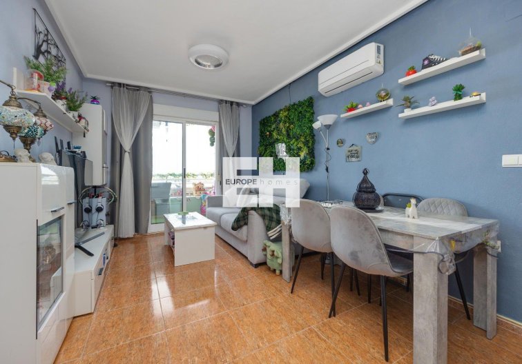 Segunda mano - Apartamento  - Torrevieja - Centro