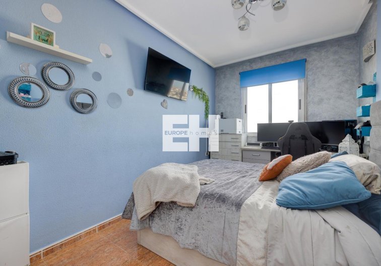 Segunda mano - Apartamento  - Torrevieja - Centro