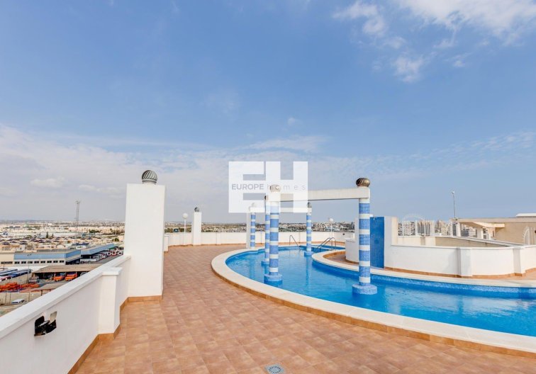 Segunda mano - Apartamento  - Torrevieja - Centro