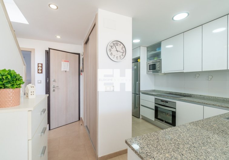 Resale - Apartment - Orihuela Costa - Costa Blanca