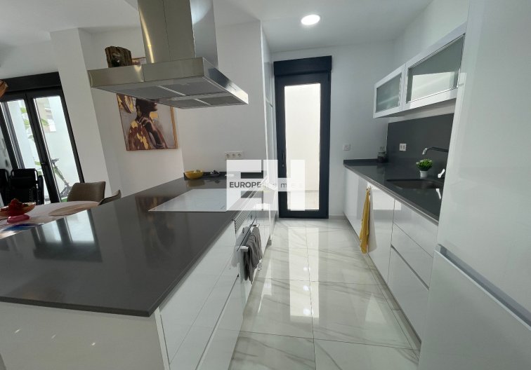 Segunda mano - villa - Benijofar - Costa Blanca