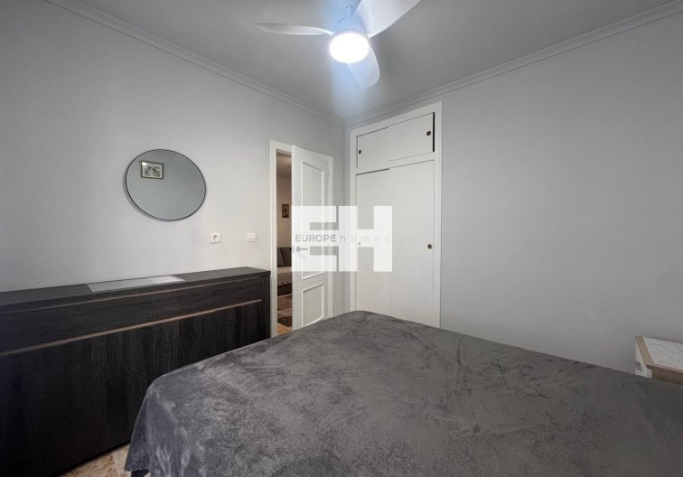 Segunda mano - Apartamento  - Torrevieja - Centro