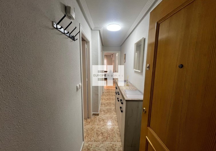 Segunda mano - Apartamento  - Torrevieja - Centro