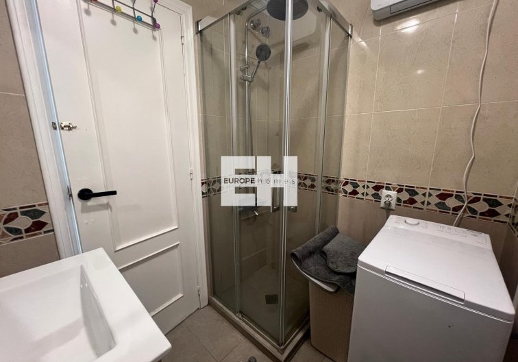 Segunda mano - Apartamento  - Torrevieja - Centro