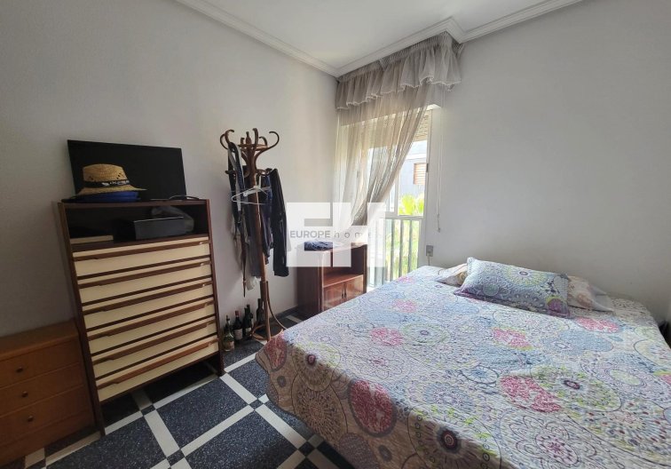 Revente - Appartement - Torrevieja - Centro