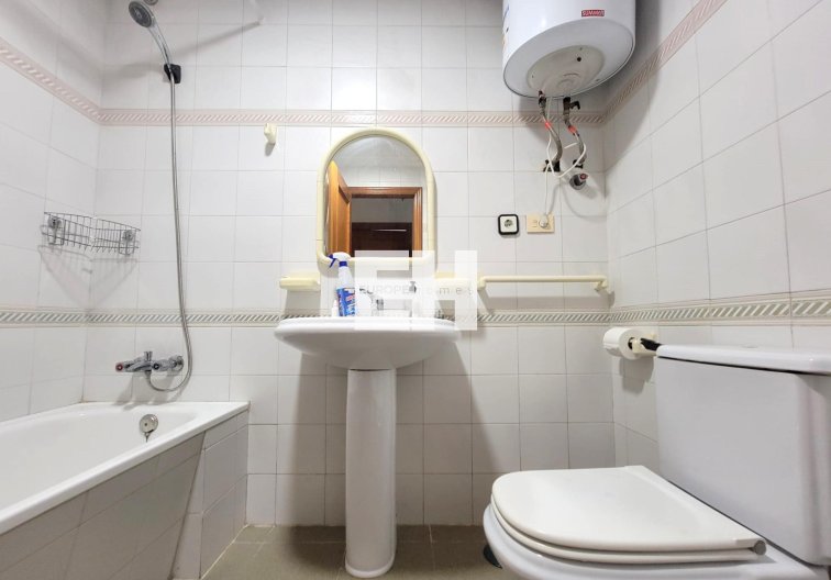 Revente - Appartement - Torrevieja - Centro