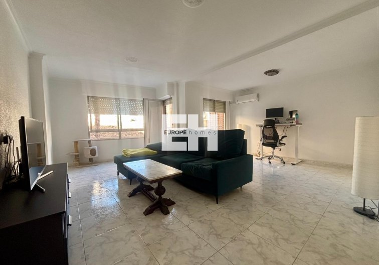 Resale - Apartment - Torrevieja