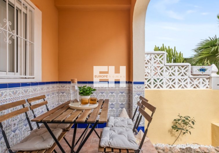 Resale - town house - Orihuela Costa - Costa Blanca