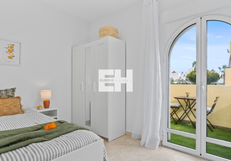 Resale - town house - Orihuela Costa - Costa Blanca