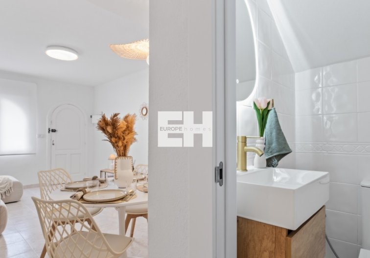 Resale - town house - Orihuela Costa - Costa Blanca