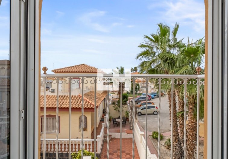 Resale - town house - Orihuela Costa - Costa Blanca