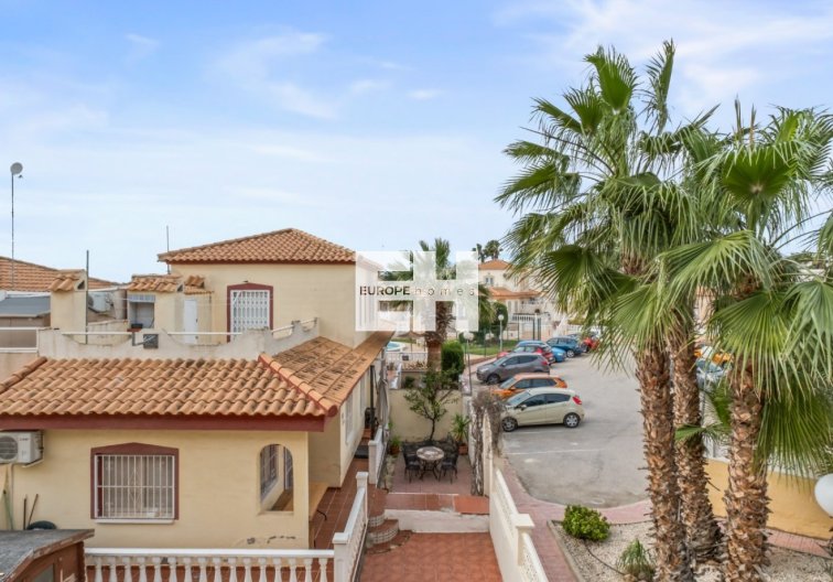 Resale - town house - Orihuela Costa - Costa Blanca