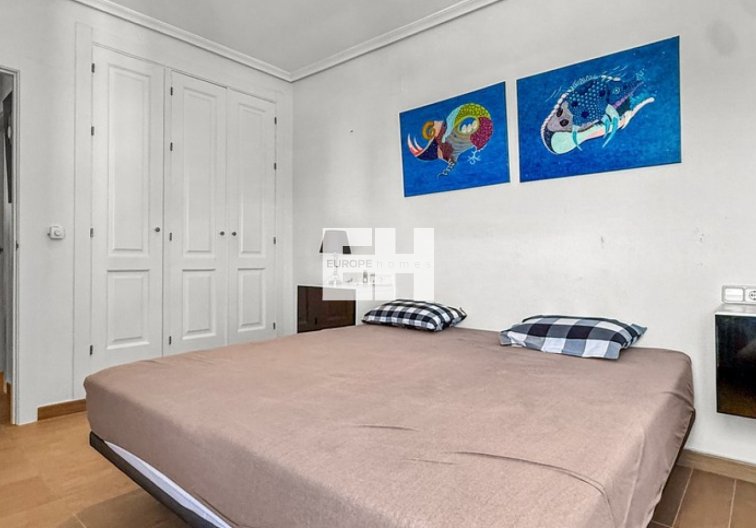 Resale - Apartment - Orihuela Costa - Costa Blanca