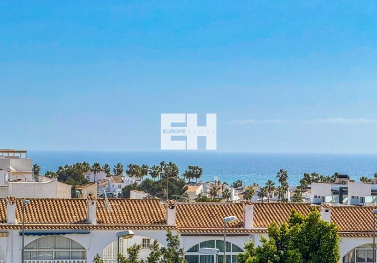 Resale - Apartment - Orihuela Costa - Costa Blanca