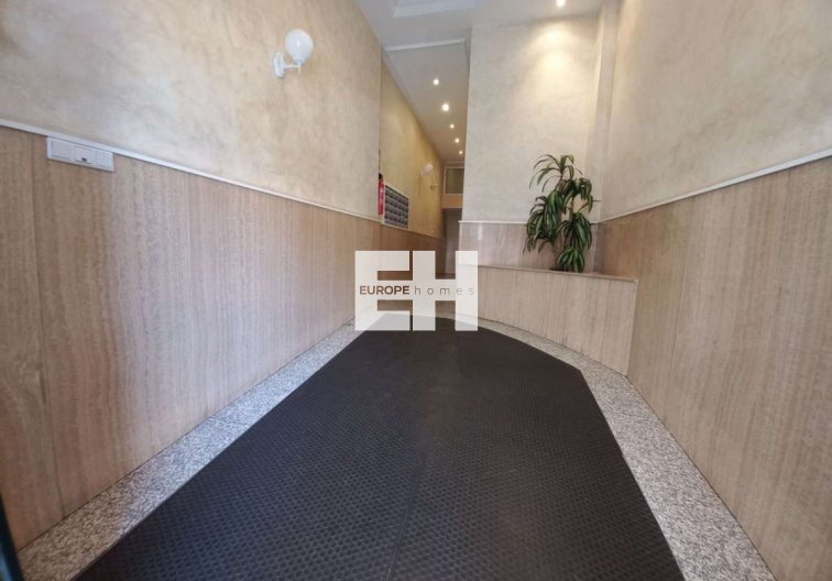 Resale - Apartment - Torrevieja - Costa Blanca