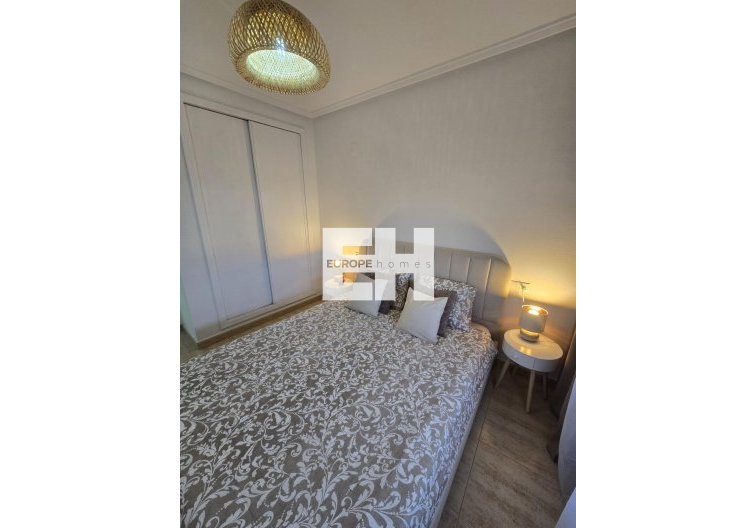 Resale - Apartment - Torrevieja - Torreblanca