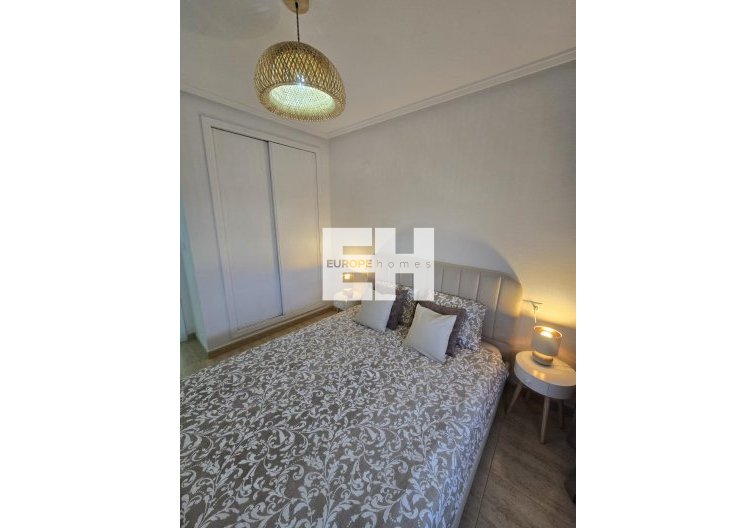 Resale - Apartment - Torrevieja - Torreblanca