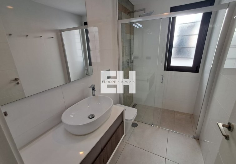 Segunda mano - villa - Cabo Roig - Costa Blanca