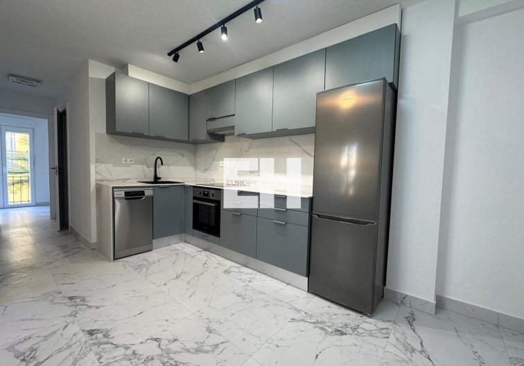 Revente - Appartement - Torrevieja - La Veleta