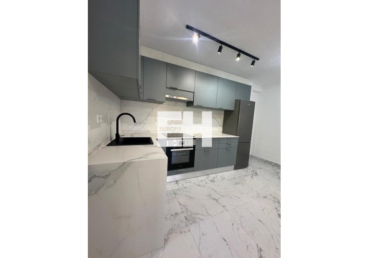 Revente - Appartement - Torrevieja - La Veleta