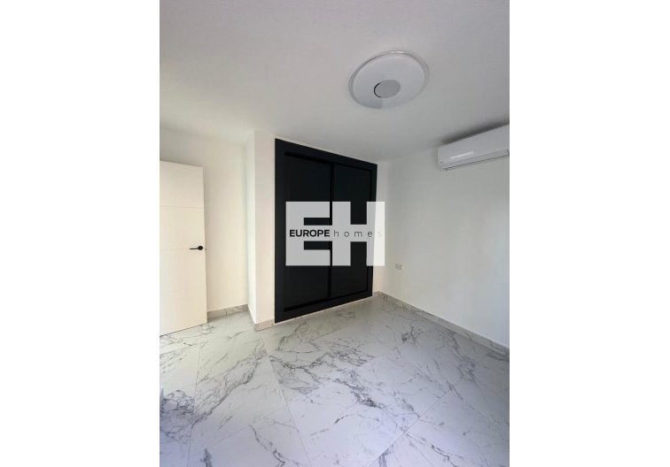 Revente - Appartement - Torrevieja - La Veleta