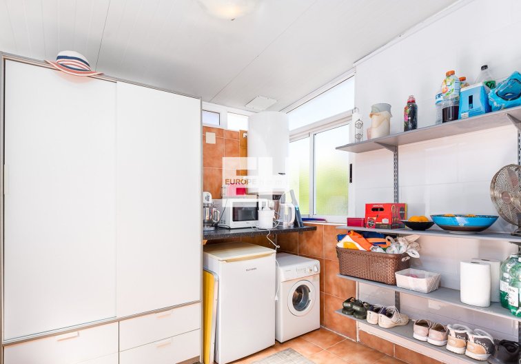 Segunda mano - villa - Torrevieja - Costa Blanca