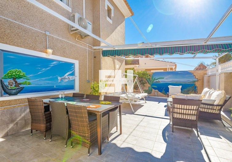 Segunda mano - villa - Torrevieja - Costa Blanca