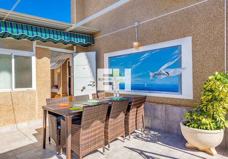 Segunda mano - villa - Torrevieja - Costa Blanca