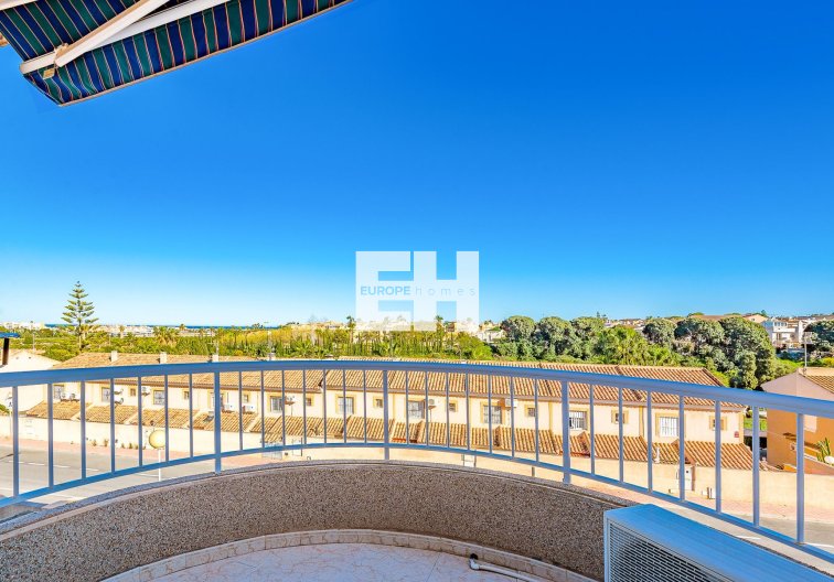 Segunda mano - villa - Torrevieja - Costa Blanca