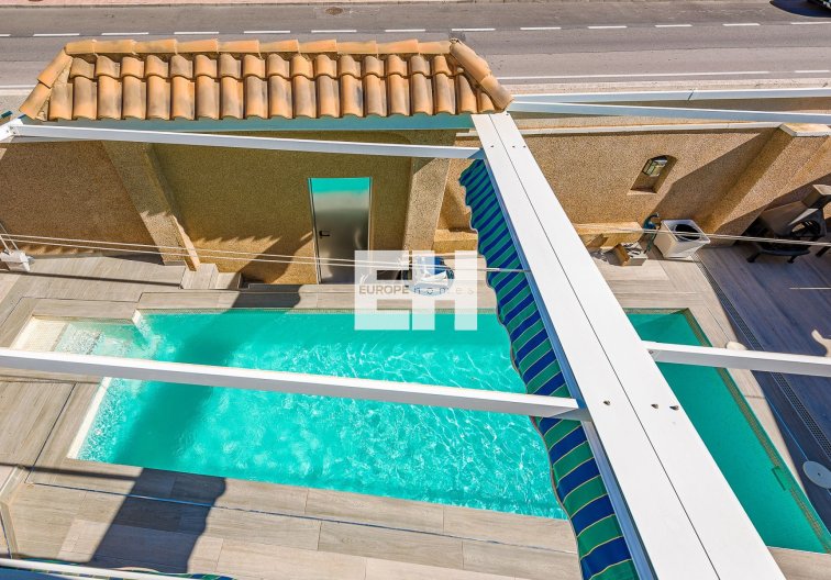 Segunda mano - villa - Torrevieja - Costa Blanca