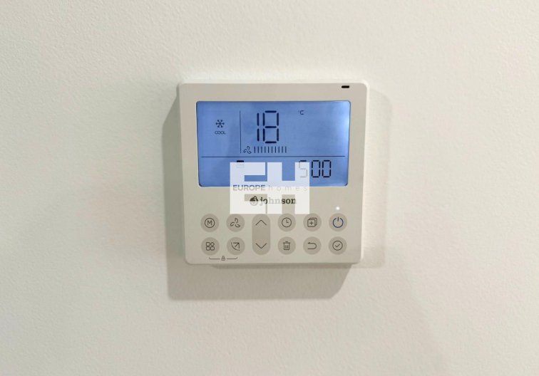 Resale - Apartment - Torrevieja - Parque De Las Naciones