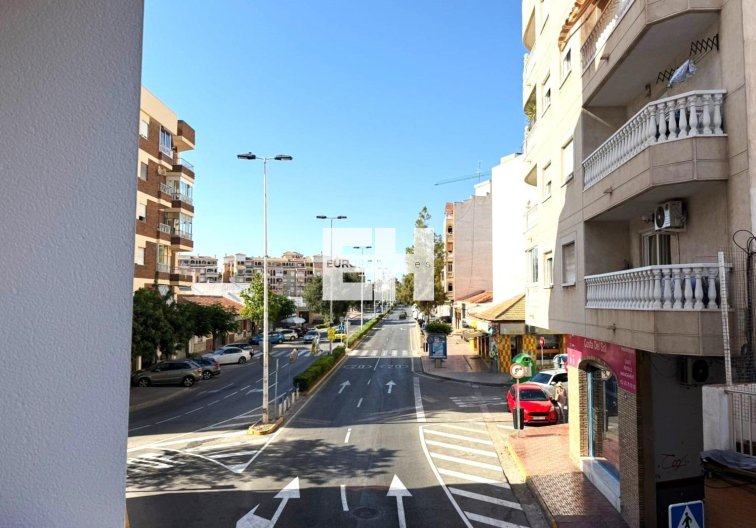 Resale - Apartment - Torrevieja - Parque De Las Naciones