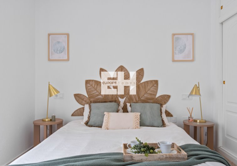 Resale - town house - Playa Flamenca - Costa Blanca