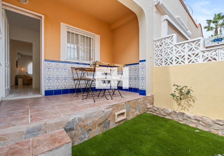 Resale - town house - Playa Flamenca - Costa Blanca