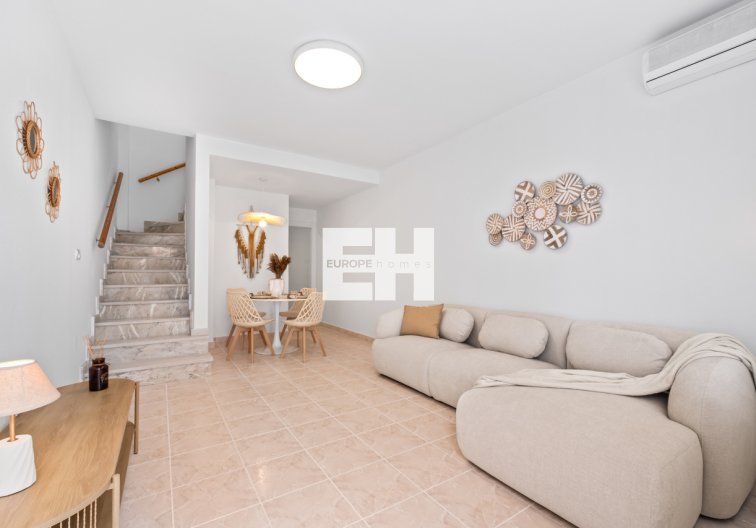 Segunda mano - town house - La Florida - Inland