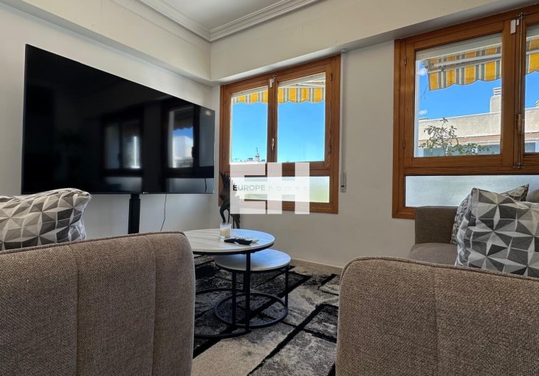 Segunda mano - Apartamento  - Torrevieja - Centro