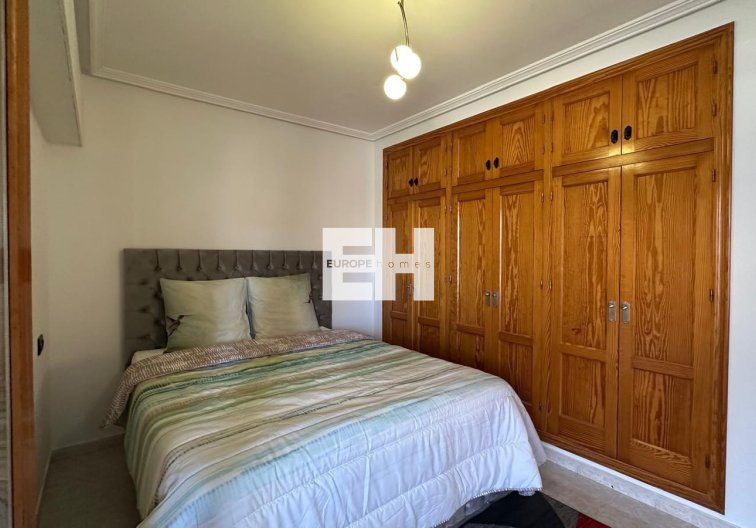 Segunda mano - Apartamento  - Torrevieja - Centro