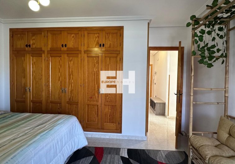 Segunda mano - Apartamento  - Torrevieja - Centro